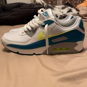 Men’s Nike air max size 9.5